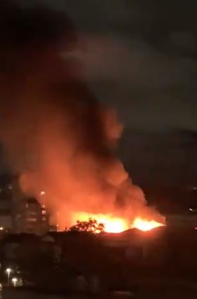 火事 大阪府吹田市山田市場の付近で大規模火災 周辺に煙が充満 サイレンがすごい 1月27日 まとめ部